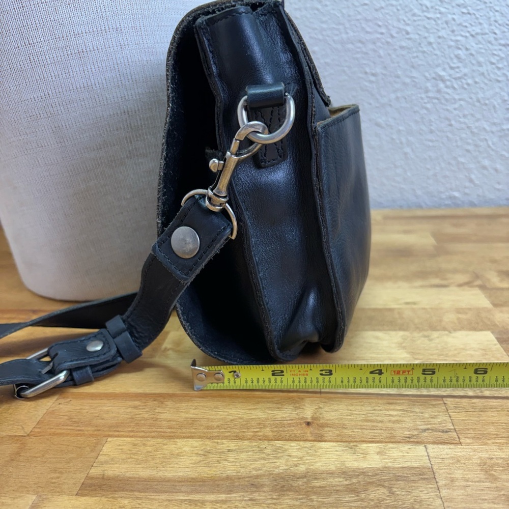 Patricia Nash Black Leather Cassini Crossbody Flap Bag - Picture 12 of 13